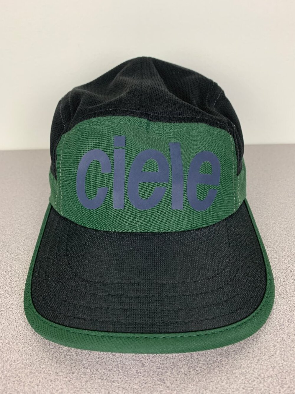 Ciele Athletics Coolwick Green Colorblock Hat Cap 58 cm Adjustable